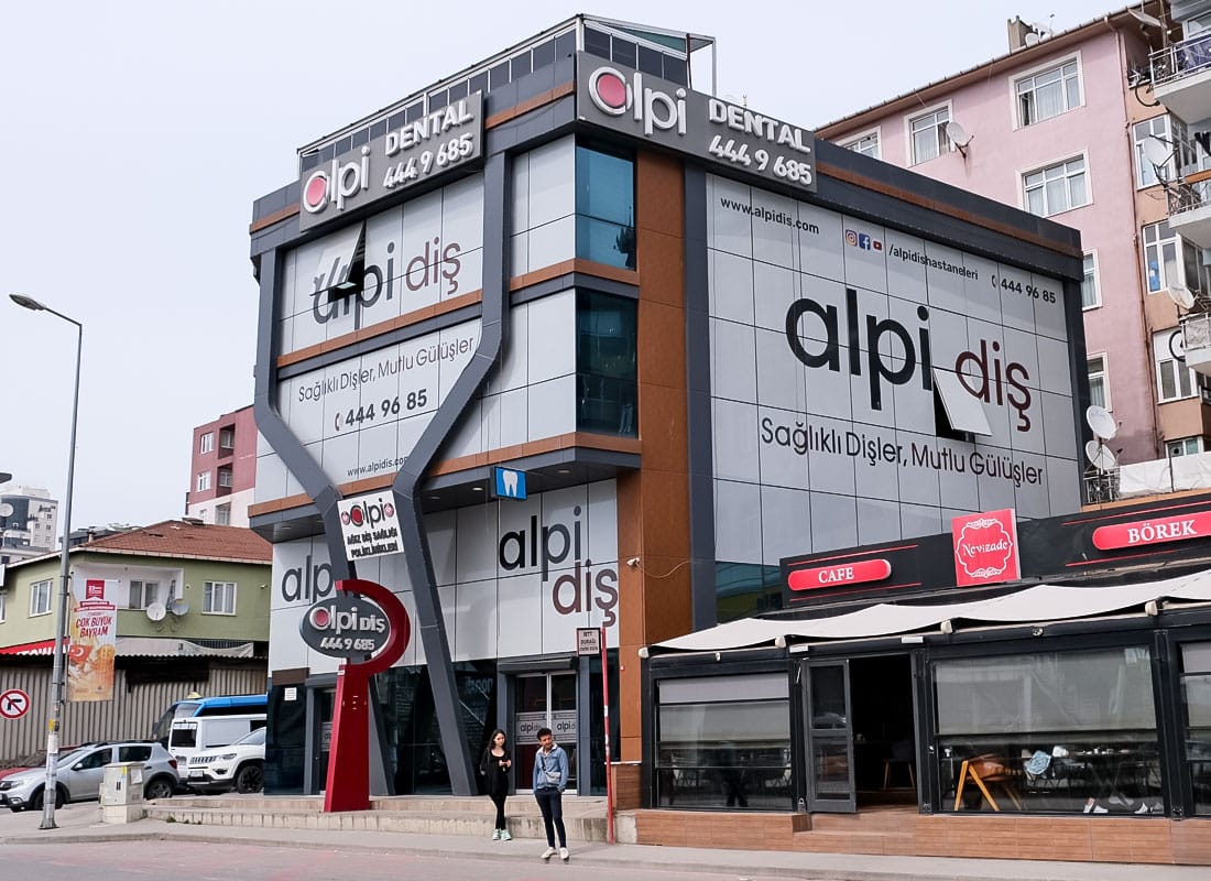 Alpi Diş Tuzla